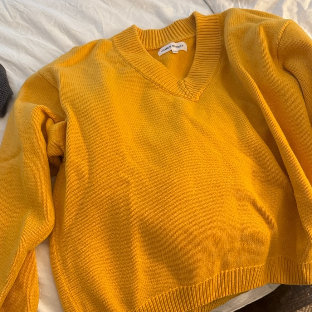 James Street Sloane V Amber size XS - Picture 2 of 3